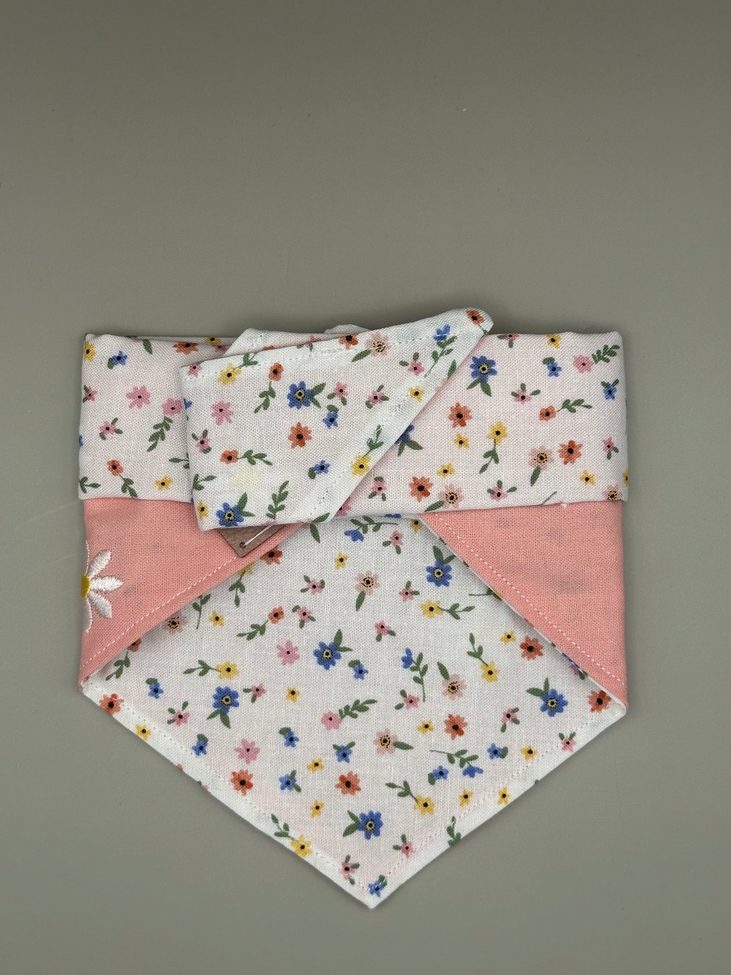 Embroidered Daisy Bandana